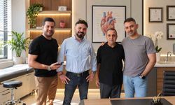 Anka Hastanesi'nde kas göğüs kemiği kesilmeden bypass