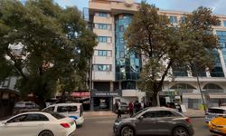 Ankara'da otelin 6. katından otomobilin üstüne düşen kadın ağır yaralandı