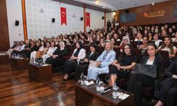 AOSB'de kadın liderliği ve kişisel marka yönetimi konuşuldu