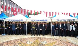 Aydın'da 29 Ekim kutlamaları çelenk sunumuyla başladı