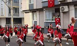 Bafra'da öğrencilerden öğretmenlerine vefa