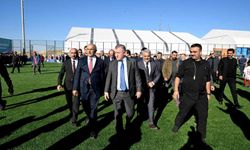 Bakan Bak'tan Melekbaba Spor Tesisi'ne tam not