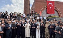 Bakan Çiftçi, Batman'da Kardeşlik Külliyesi Camisi'nin açılışına katıldı
