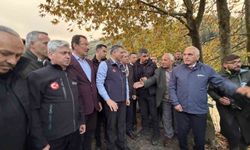 Bakan Çiftçi, yaraların sarılmaya çalışıldığı bölgeyi ziyaret etti