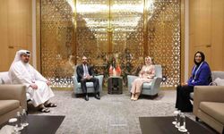 Bakan Göktaş, Singapur, Katar, Umman, Suudi Arabistan ve Bahreynli mevkidaşlarıyla bir araya geldi