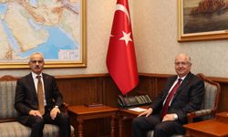 Bakan Güler, Bakan Uraloğlu ile görüştü