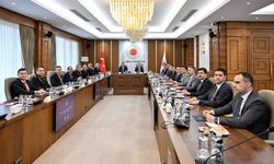 Bakan Gürlek, Bakan Çiftçi ile bir araya geldi