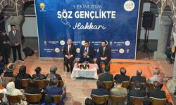 Bakan Tekin gençlerle buluştu