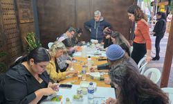 Bandırma'da cam mozaik ve vitray atölye çalışması düzenlendi