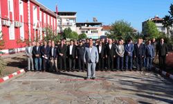 Başkan Özel, muhtarların gününü kutladı