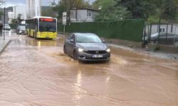 Beykoz'da caddeleri çamurlu su bastı