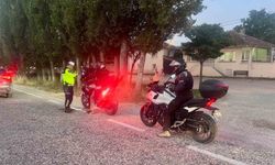 Bilecik'te kurallara uymayan 7 sürücüye ceza