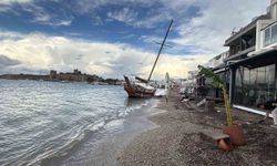 Bodrum'da 2,5 milyon TL'lik yelkenli karaya oturdu