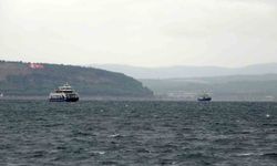 Bozcaada'ya bazı feribot seferleri iptal edildi