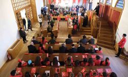 Büyükçekmece'de Cumhuriyetin 103. yılına özel meclis oturumu gerçekleşti