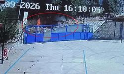 Cam şişenin otluk alanda yangına neden olduğu anlar kamerada