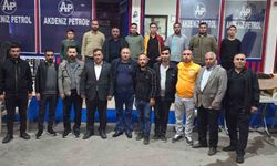 Çermikli iş adamı gençlere 300 forma dağıttı