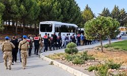 Çeşme Belediyesi operasyonunda 12 şüpheli adliyeye sevk edildi