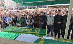 Çorum'daki kazada hayatını kaybeden anne ve 2 evladı toprağa verildi