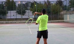 Cumhuriyet Bayramı Tenis Turnuvası başladı