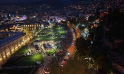 Cumhuriyet ritminde Bursa tek yürek