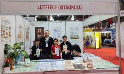 Denizli'de 31 öğrenciden 3 kitap