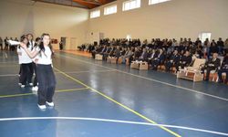 Dicle'de 29 Ekim Cumhuriyet Bayramı coşkuyla kutlandı