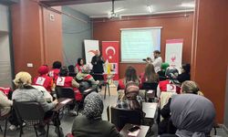 Düzce'de kadınlara meme kanserinde erken teşhis eğitimi verildi