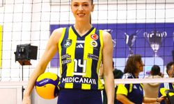 Eda Erdem: 'Kadın voleybolu olarak Türk halkının gönlünde bir yerimizin olduğunun farkındayız'