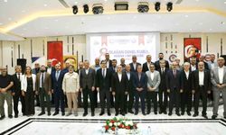 Eğitim-Bir-Sen Adana'da Mustafa Sarıgeçili yeniden başkan seçildi