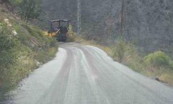 Erzurum Büyükşehir'den İspir'e stratejik dokunuş: 6 mahallenin yol çilesi bitti