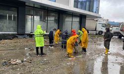 Esenyurt Belediyesi sağanak yağışlara karşı sahada