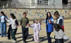 Gençlik Merkezi ekipleri özel öğrencilerin neşesine ortak oldu