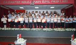 GKV Özel Okullarında Cambridge ve TOEFL sertifika töreni