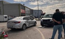 Gönen Sanayi Sitesi'nde trafik kazası kamerada