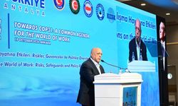 HAK-İŞ Genel Başkanı Arslan: 'Dönüşümün maliyetinin çalışanlara ve emek hareketine yüklenmemesini istiyoruz'