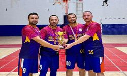 Hakkari Millî Eğitim Müdürlüğü Basketbol Takımı şampiyon oldu