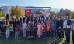 Hakkari'de 262 elektrikli çit dağıtıldı