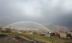 Hakkari'de gökkuşağı görsel şölen oluşturdu