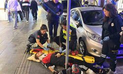 İki otomobilin arasından geçerken kaza yapan motosiklet sürücüsü yaralandı