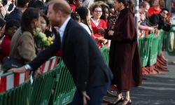 İngiltere'ye dönen Prens Harry ve Megan, ilk kez kamuoyu önüne çıktı