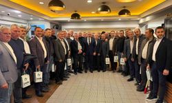 İş İnsanı Özdemir Muhtarlar Günü'nde Bandırmalı muhtarlarla buluştu