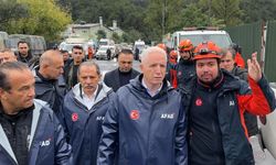 İstanbul Valisi Davut Gül: 'Yaklaşık 2 bin 500 civarında hemşehrimiz kurtarıldı'