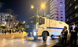 İzmir'de Cemil Tugay protestosunda arbede