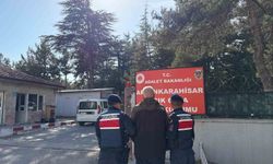 Jandarma çeşitli suçlardan aranan 66 kişiyi yakaladı