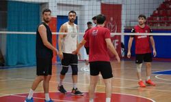 Konuralp Beyleri parkeye çıkıyor