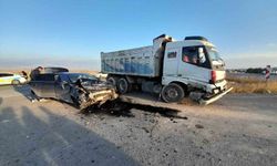 Konya'da kamyon otomobille çarpıştı: 1 yaralı