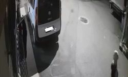 Korkuluğa asılan kıyafetleri beğenip alan kadın kameraya yakalandı