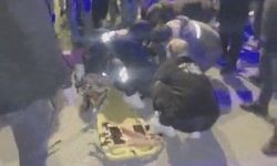 Kovancılar'da kamyonun çarptığı genç ağır yaralandı