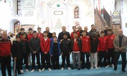Kütahya Ulu Camii'nde aileler sabah namazında buluştu